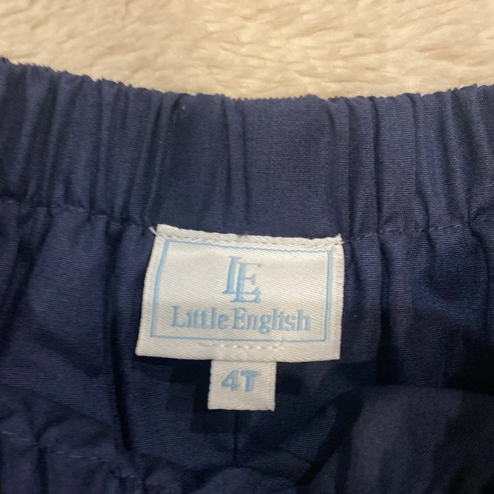NWT Little English Navy Corduroy Scallop Shorts - Picture 2 of 5